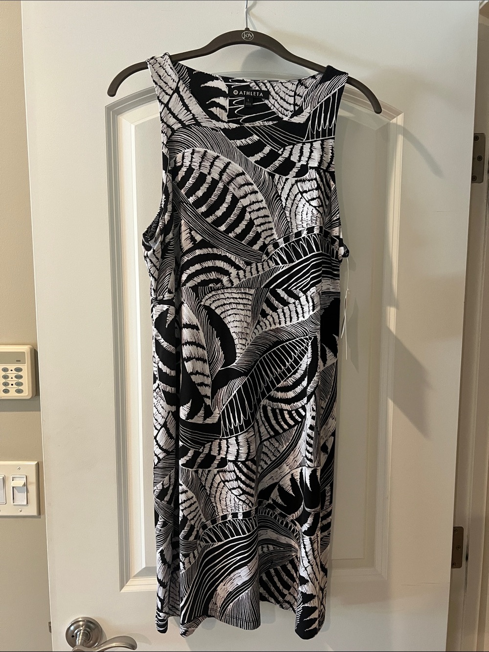 Athleta Black & White Tropical-Print Sleeveless Midi Dress